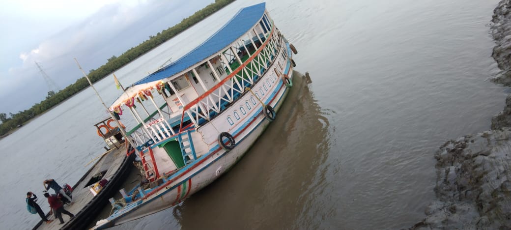 Sundarban Tour Boat 